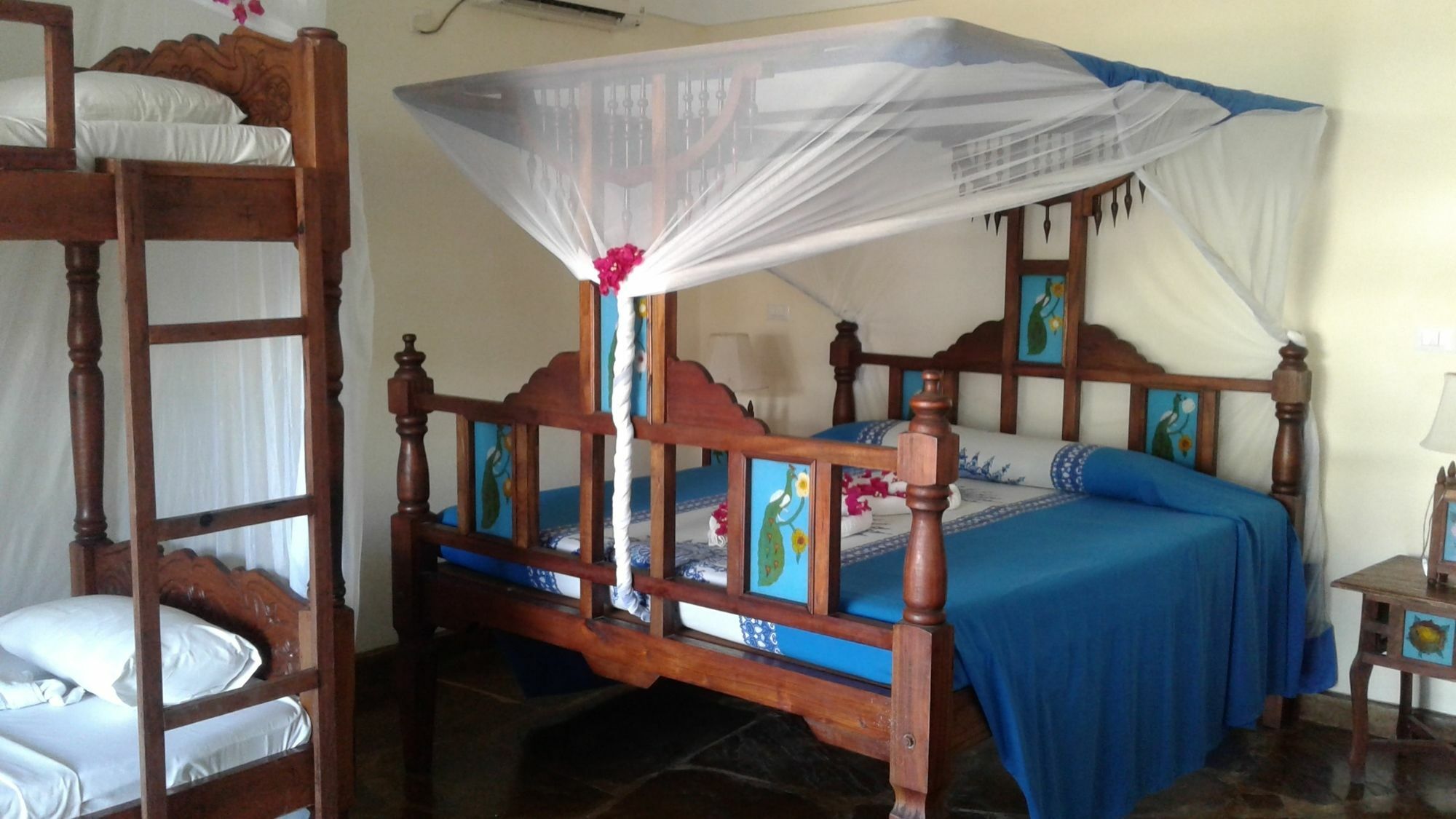 Jumbo Watamu Hotel Ngoại thất bức ảnh